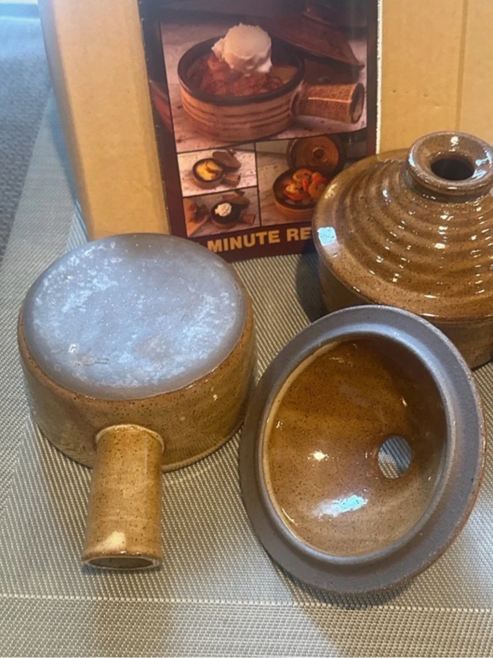 Stone Wave Microwave Cookers. Set of 2. New in box with recipe book.